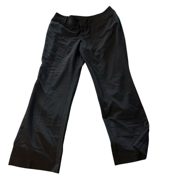 Apt. 9 Black Short Pants - Picture 1 of 3